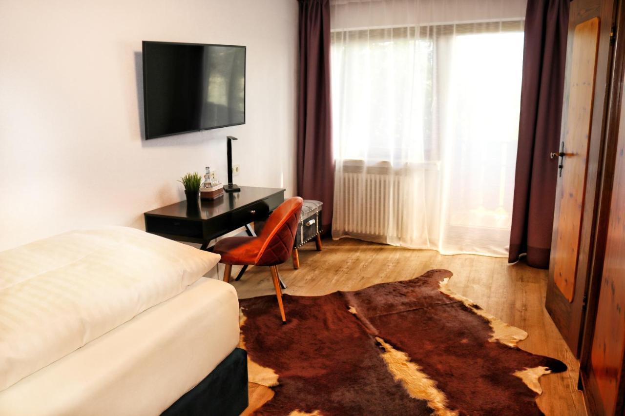 Hotel Restaurant Sonnenschein Pfalzgrafenweiler Екстериор снимка