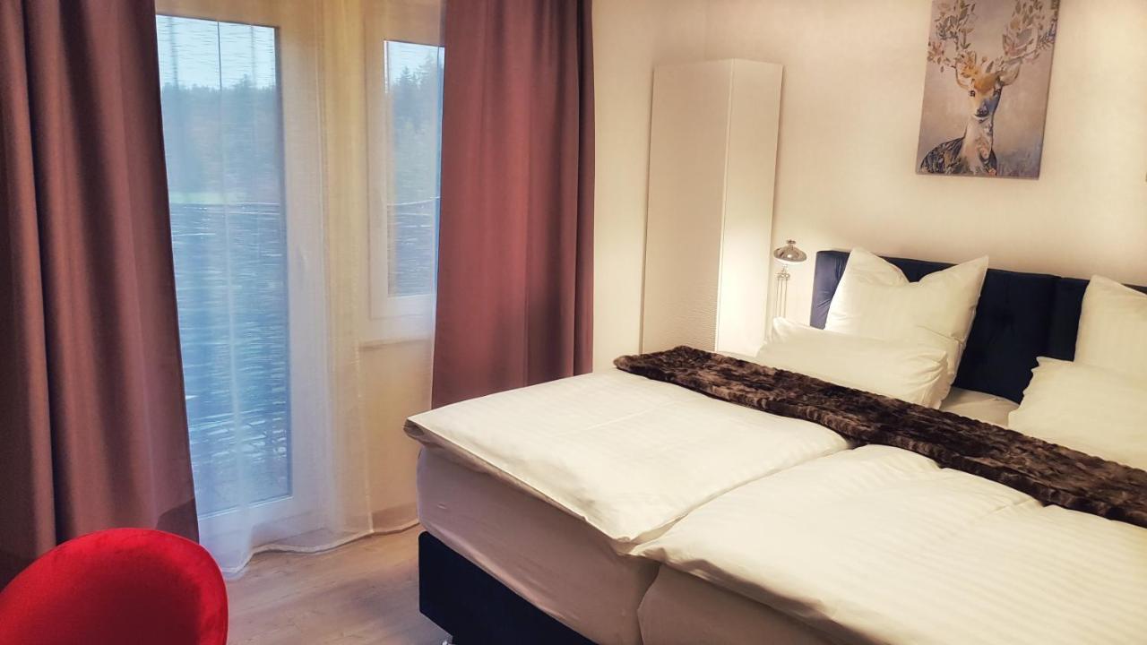 Hotel Restaurant Sonnenschein Pfalzgrafenweiler Екстериор снимка