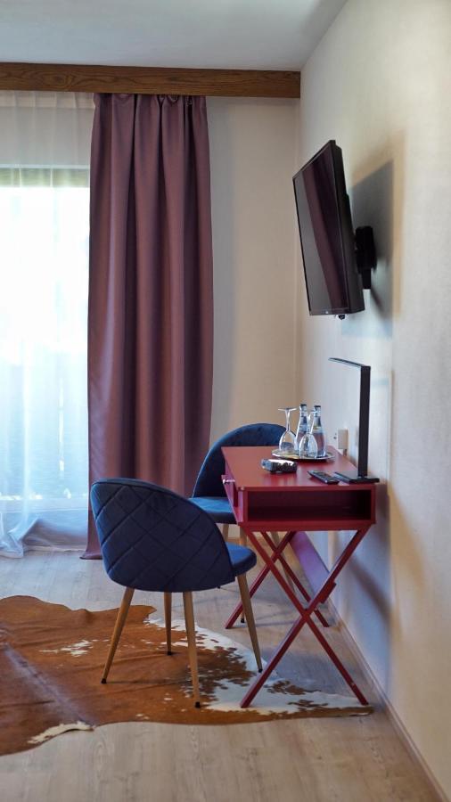 Hotel Restaurant Sonnenschein Pfalzgrafenweiler Екстериор снимка